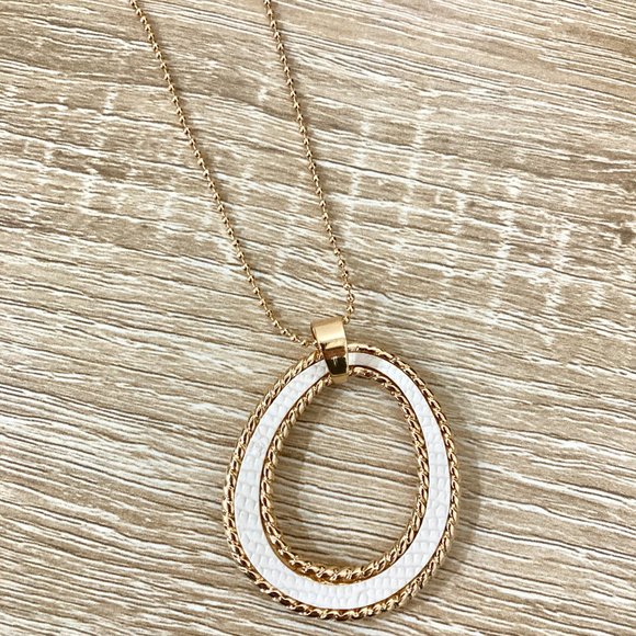 Vegan Leather Cream Snakeskin Gold Bead Chain Pendant Necklace - Picture 6 of 7